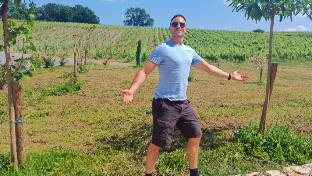 My trip to Bordeaux to find out if red wine is healthy!